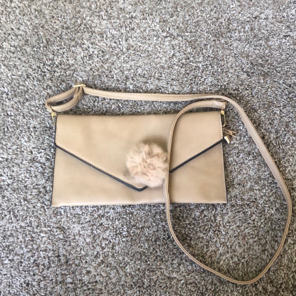 Puff Ball Purse